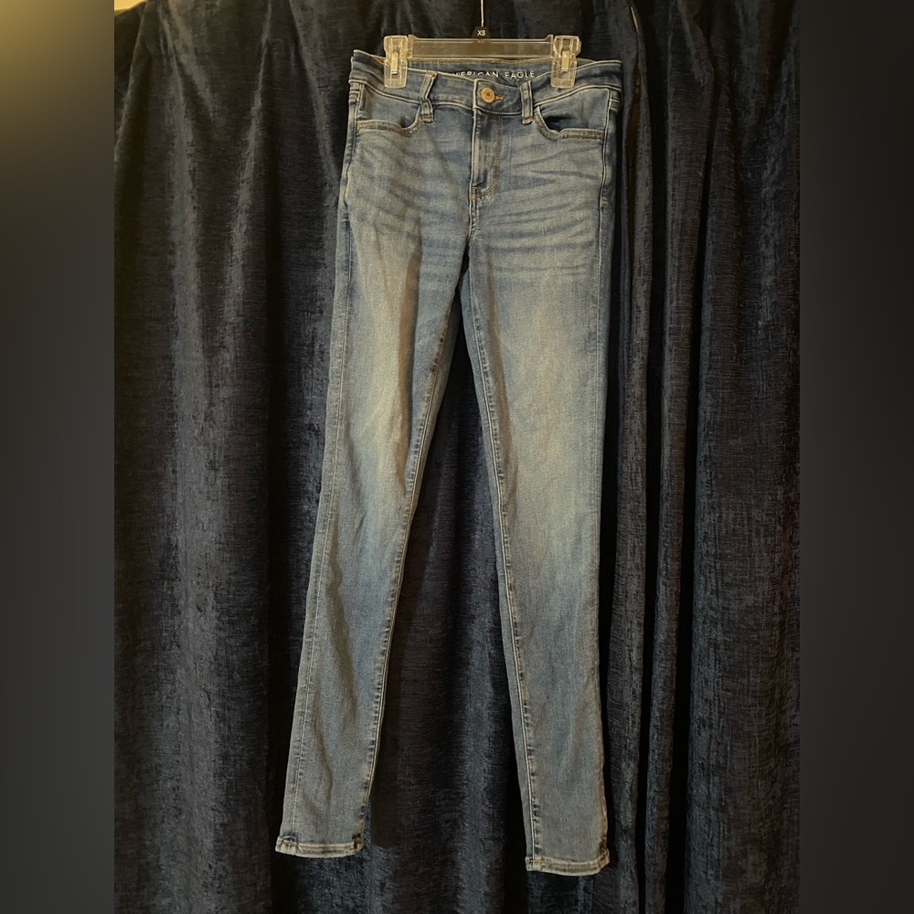 American Eagle Jegging Jeans size 4 Long